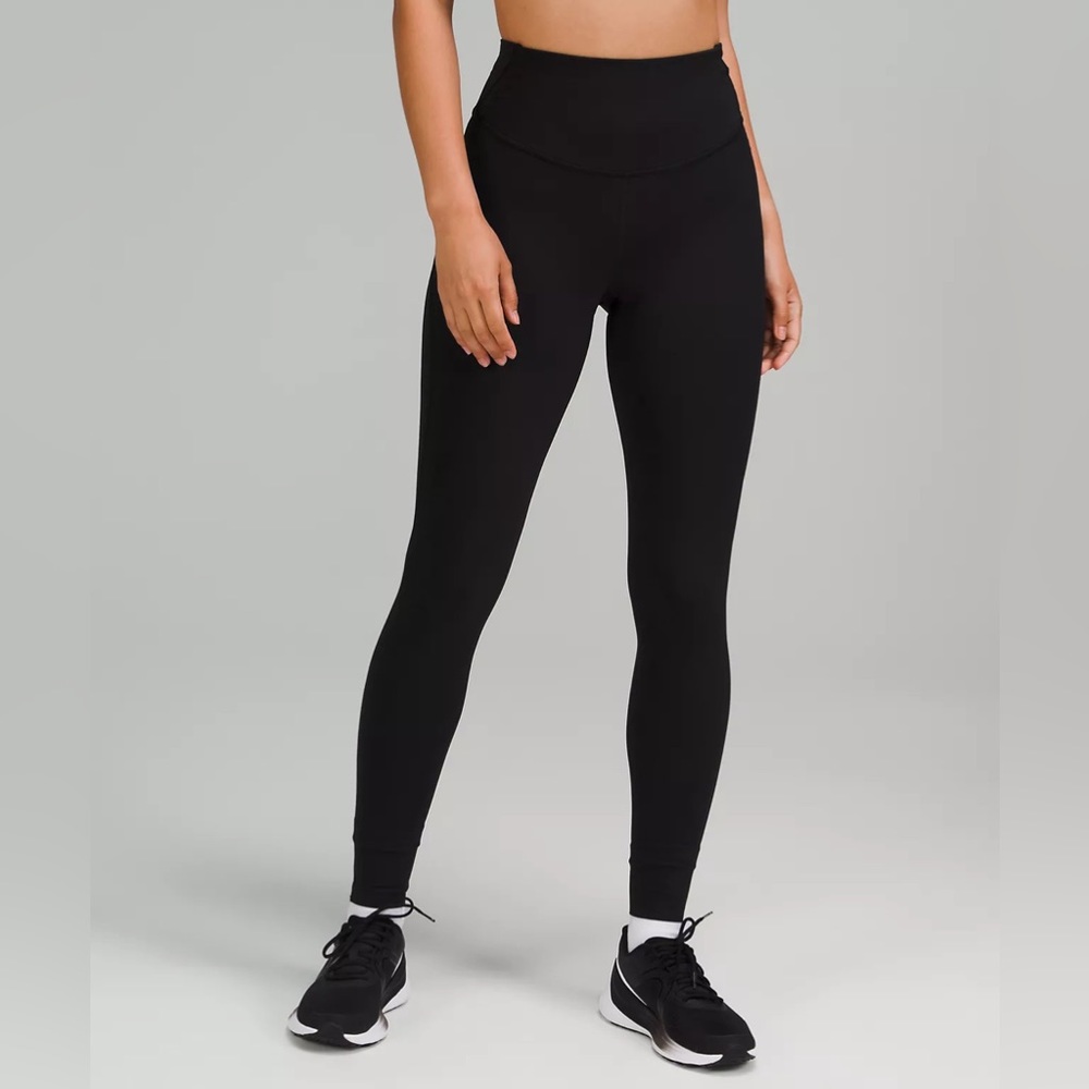 NWT lululemon Base Pace HR Tight 28" BLK 2 black